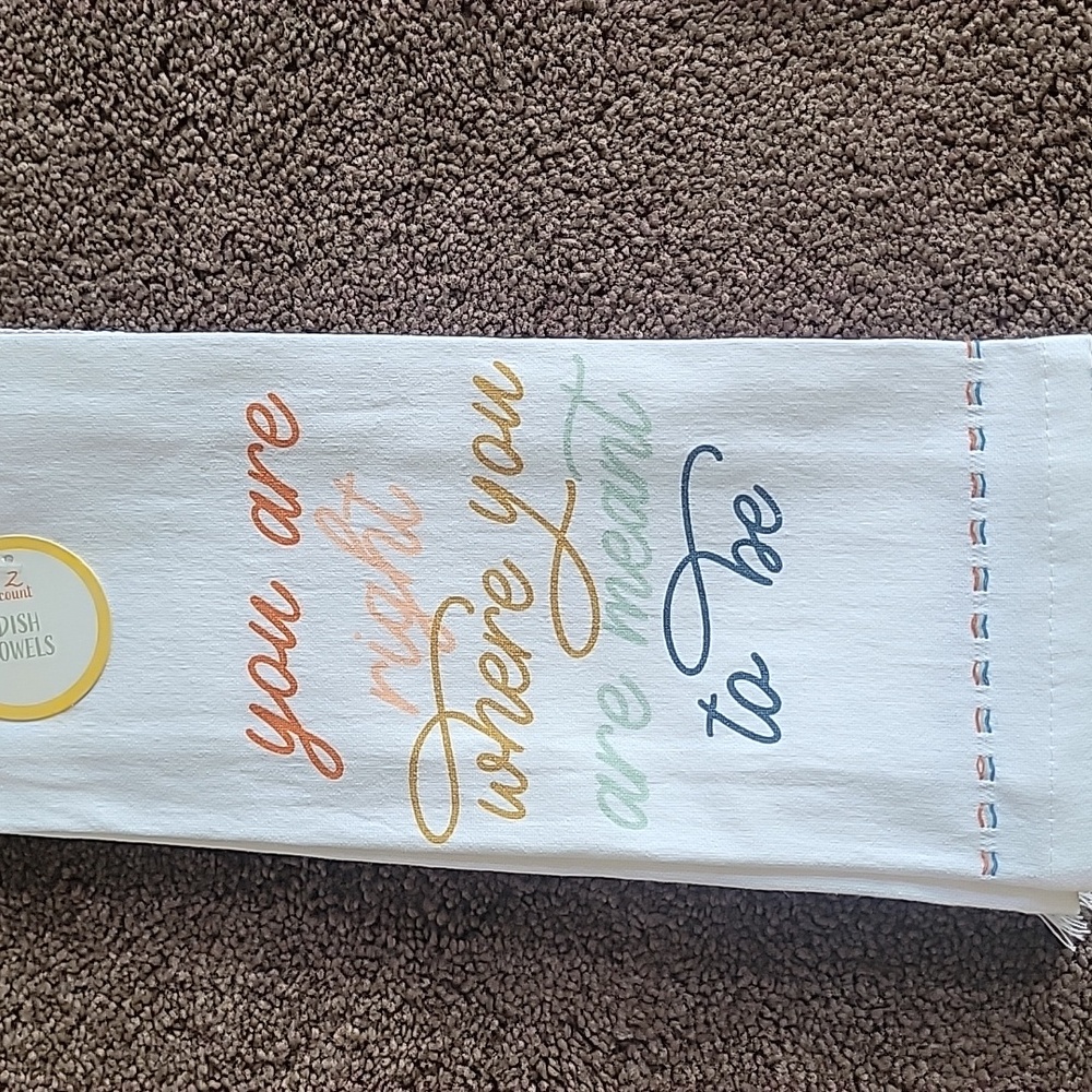Embroidered Kitchen Towels Set - Picture 2 of 5